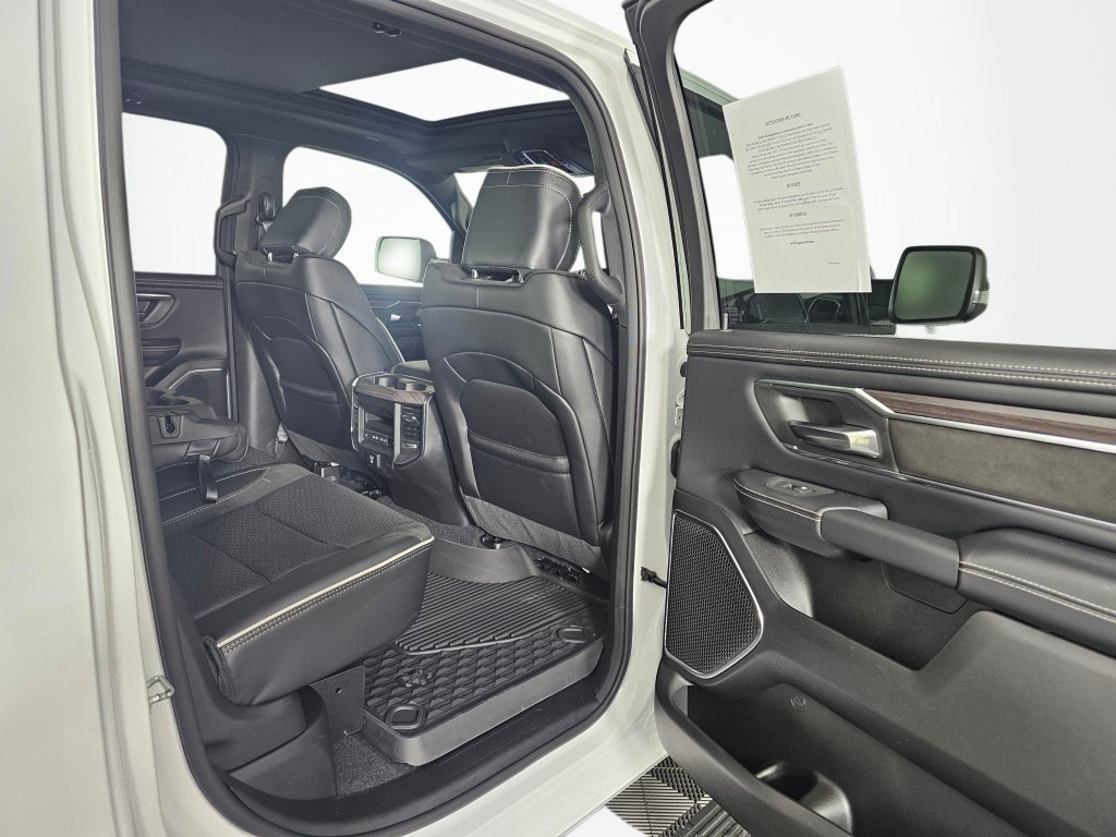 New 2026 RAM 1500 Laramie w/ Laramie Preferred Package AWD/4WD image 37