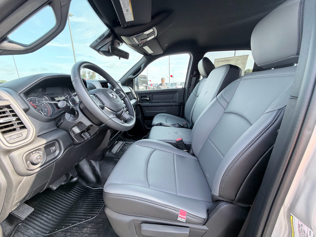 New 2026 RAM 3500 Tradesman w/ Chrome Appearance Group A AWD/4WD image 19