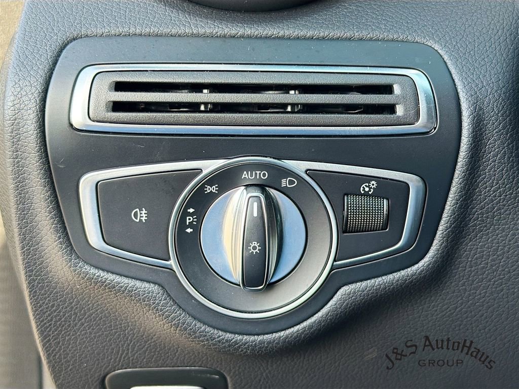 Used 2018 Mercedes-Benz C 63 AMG Sedan image 10