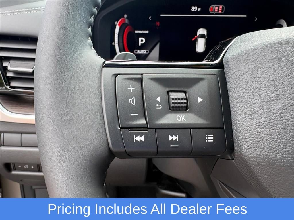 Used 2026 Nissan Rogue Platinum w/ Platinum Premium Package AWD/4WD image 12