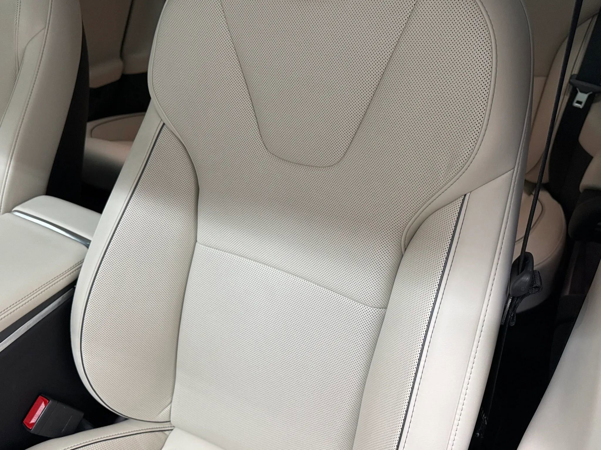 Used 2022 Tesla Model S Plaid image 26