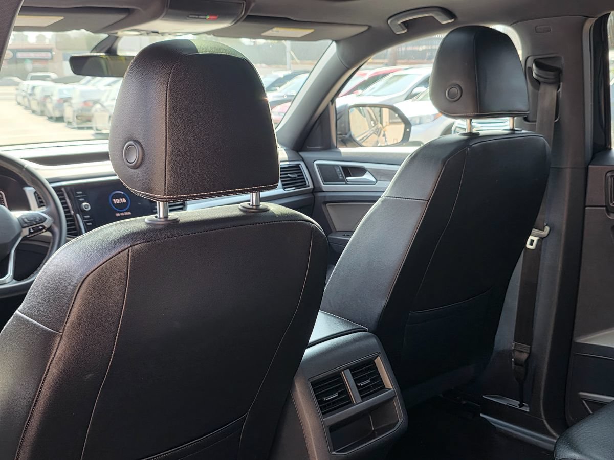 Used 2023 Volkswagen Atlas Cross Sport SE FWD image 26