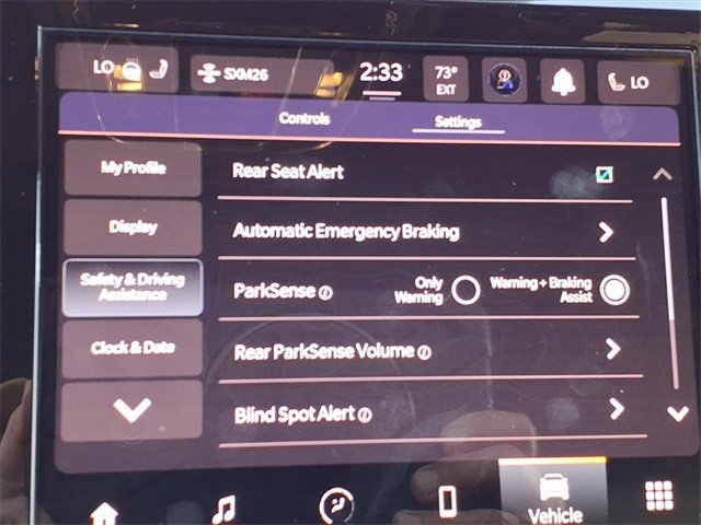 New 2025 Jeep Grand Cherokee Altitude image 6