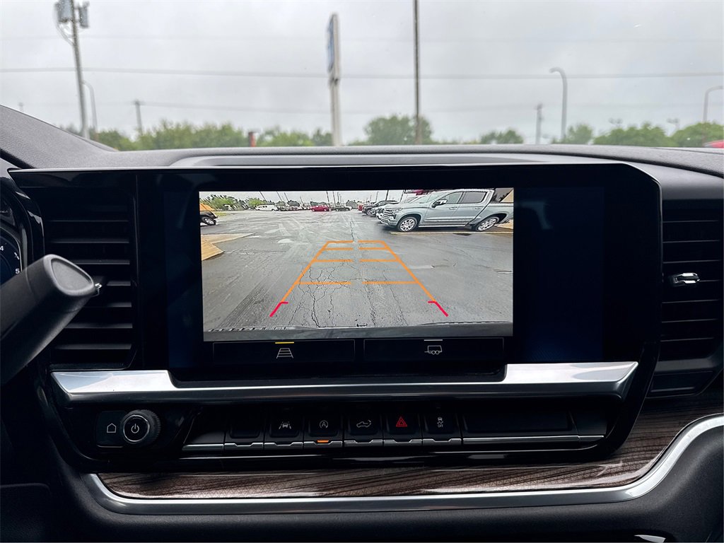 Used 2023 Chevrolet Silverado 1500 LT image 25