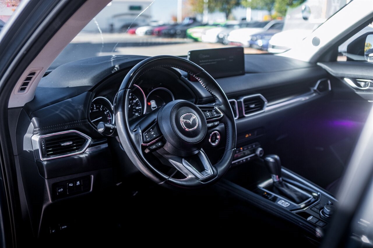 Used 2023 MAZDA CX-5 Carbon Edition image 11
