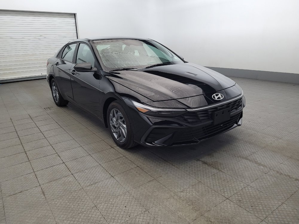 Used 2024 Hyundai Elantra SEL FWD image 13