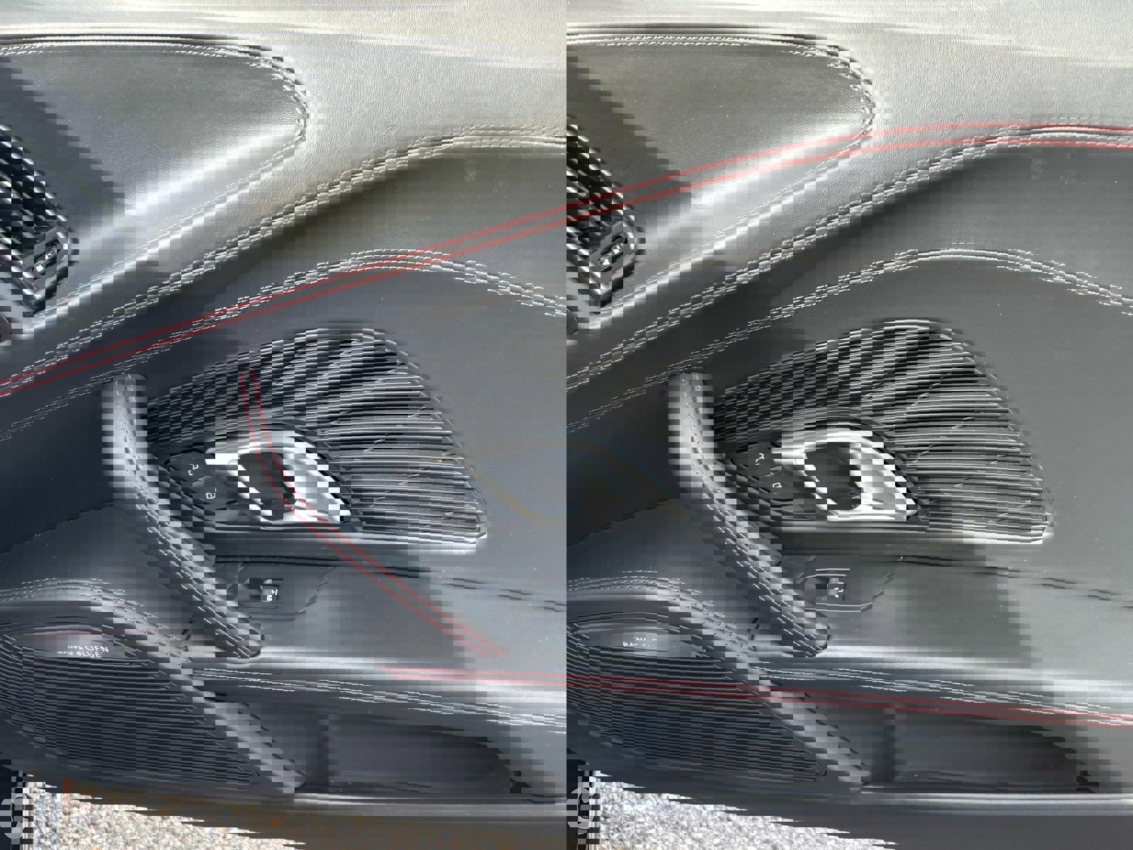 Used 2020 Audi R8 V10 image 26