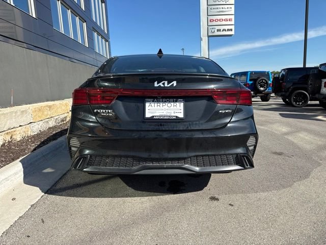 Used 2023 Kia Forte GT-Line FWD image 4