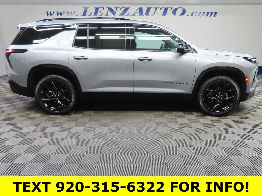 Used 2024 Chevrolet Traverse RS w/ LPO, Floor Liner Package video 2