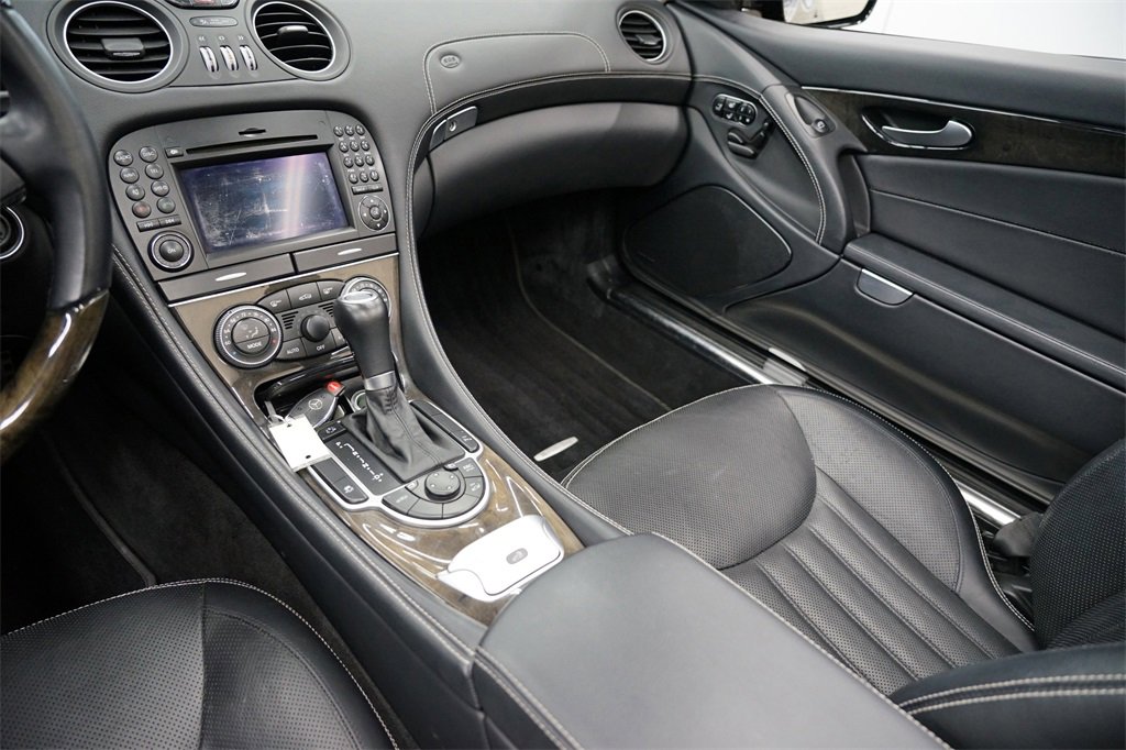 Used 2012 Mercedes-Benz SL 550 image 17