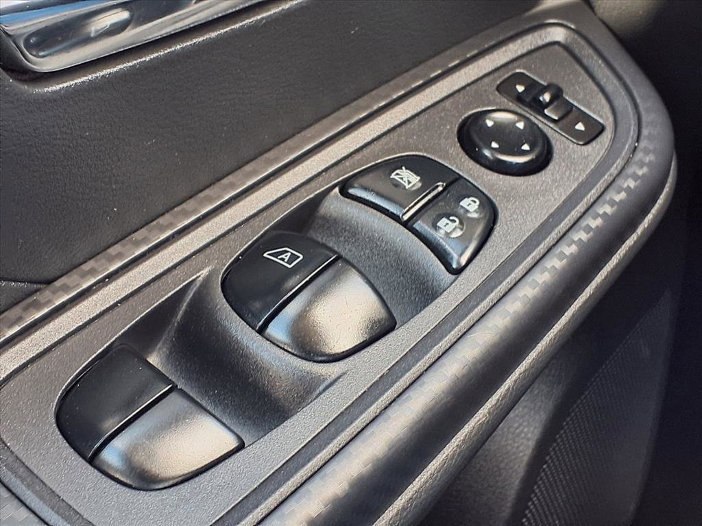 Used 2023 Nissan Versa SV image 19