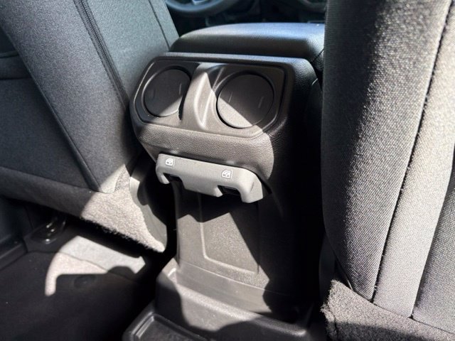 Used 2024 Jeep Wrangler Unlimited w/ Convenience Group AWD/4WD image 31