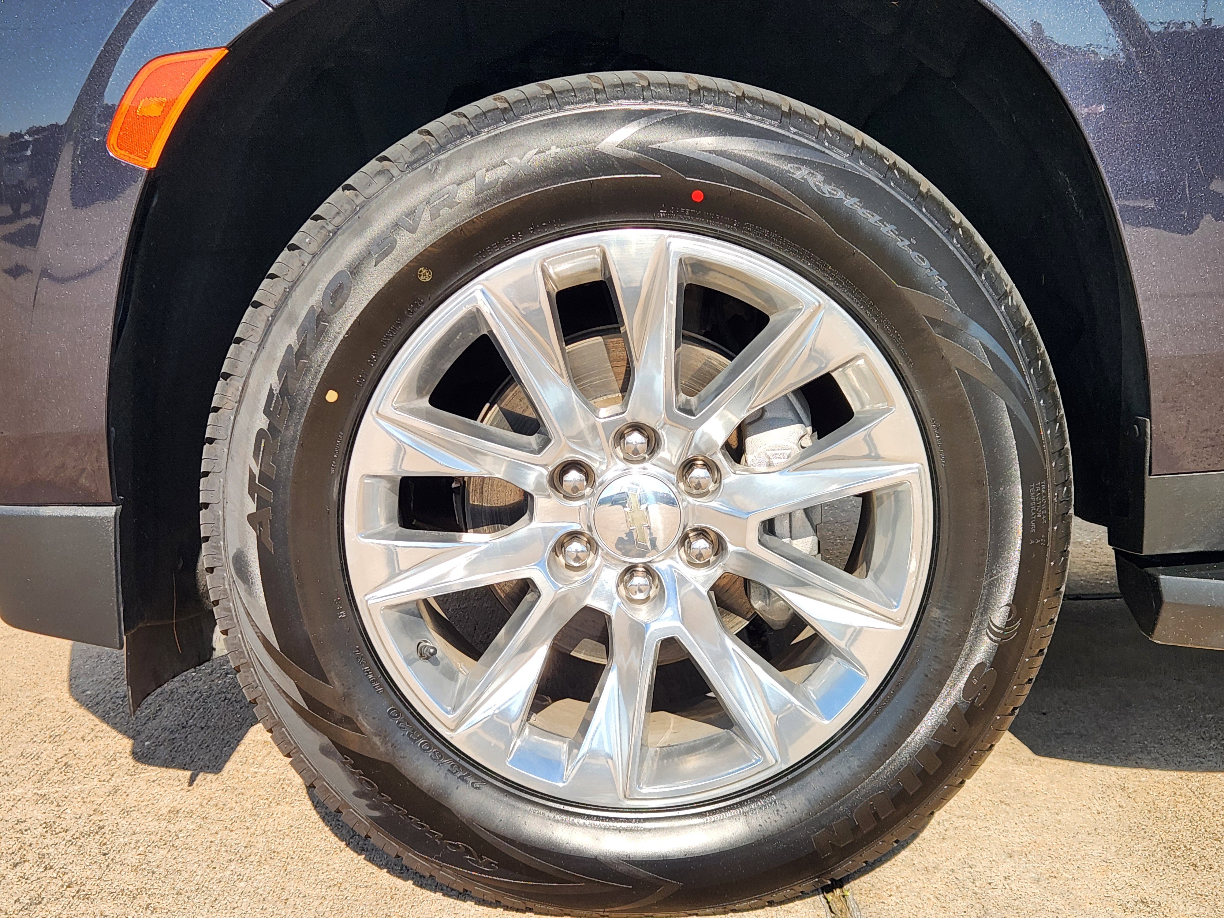 Used 2023 Chevrolet Suburban Premier RWD image 11