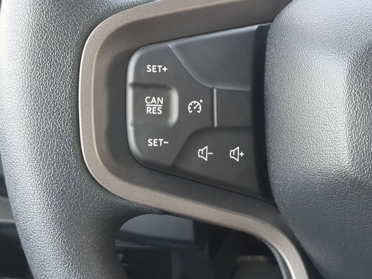 New 2025 Ford Bronco 4-Door AWD/4WD image 21