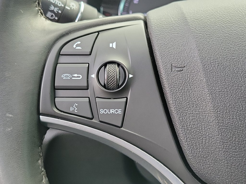 Certified 2020 Acura MDX w/ Technology Package FWD image 30