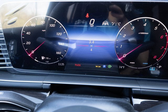 New 2025 Mercedes-Benz GLS 450 4MATIC image 3