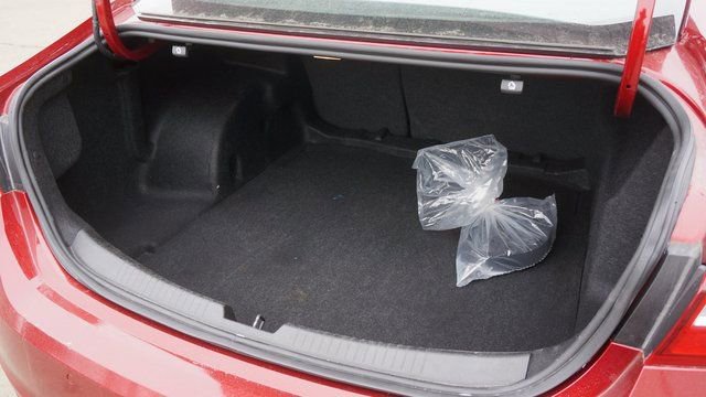 Used 2024 Chevrolet Malibu LT image 42