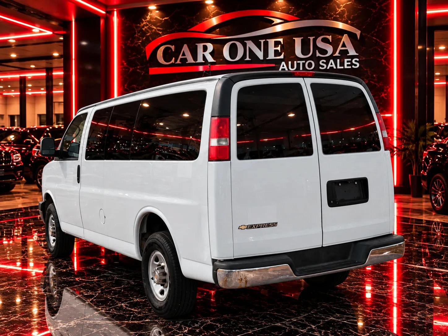 Used 2015 Chevrolet Express 2500 LT w/ LT Preferred Equipment Group RWD image 5