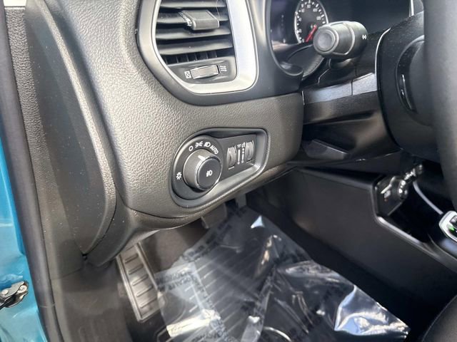 Used 2021 Jeep Renegade Latitude image 20