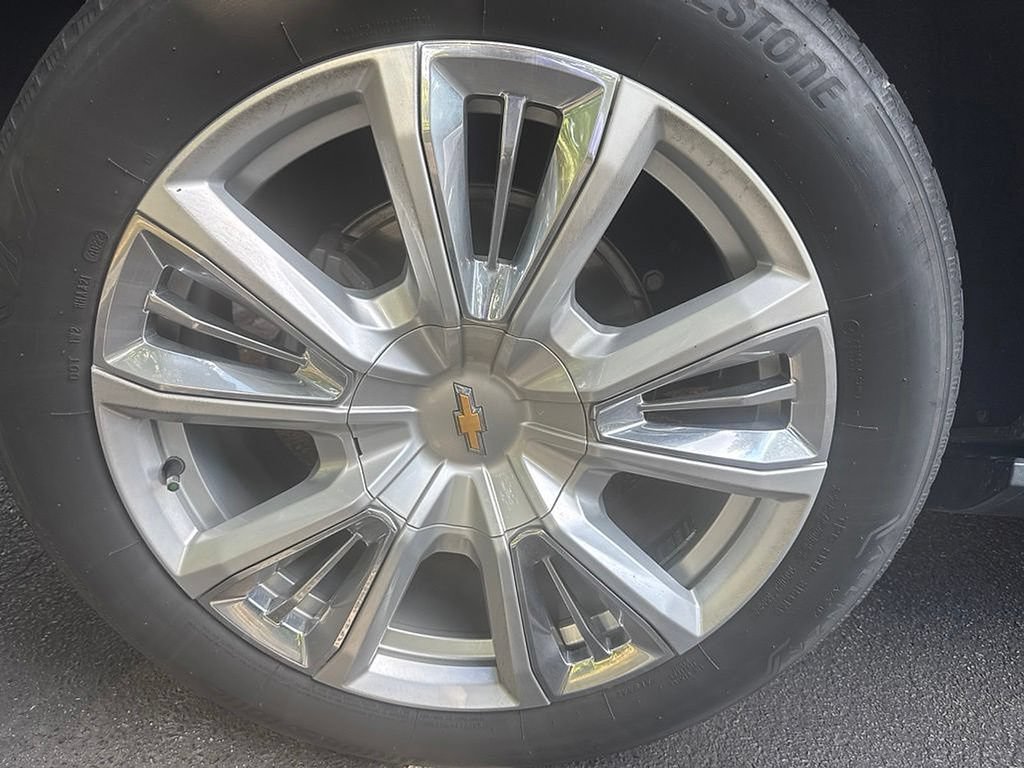 Used 2023 Chevrolet Tahoe High Country AWD/4WD image 7