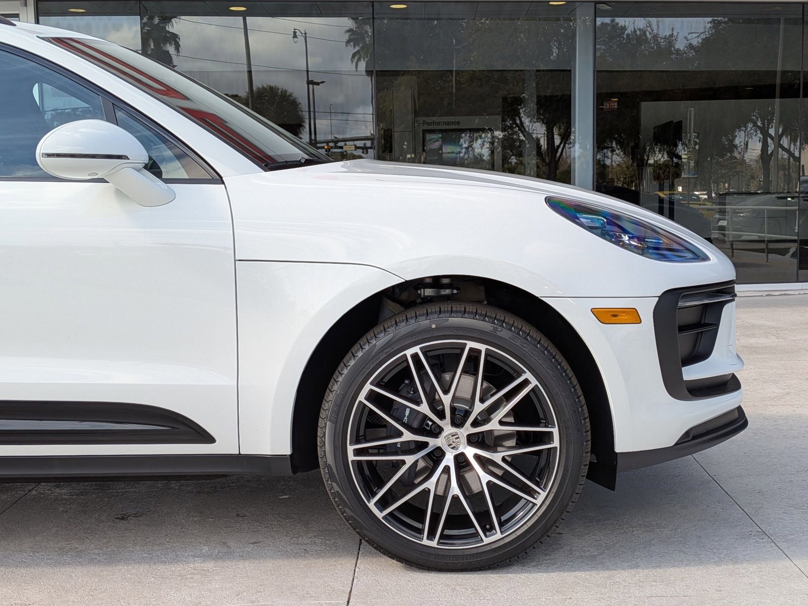 New 2026 Porsche Macan image 11