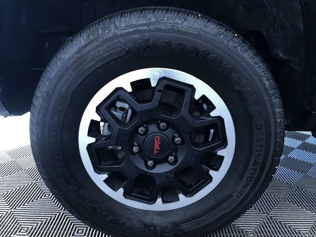 Certified 2025 Toyota 4Runner TRD Off-Road image 18