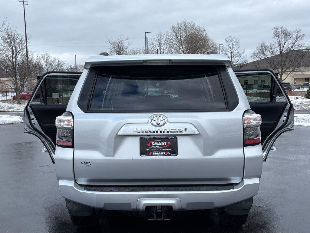 Used 2021 Toyota 4Runner SR5 image 16