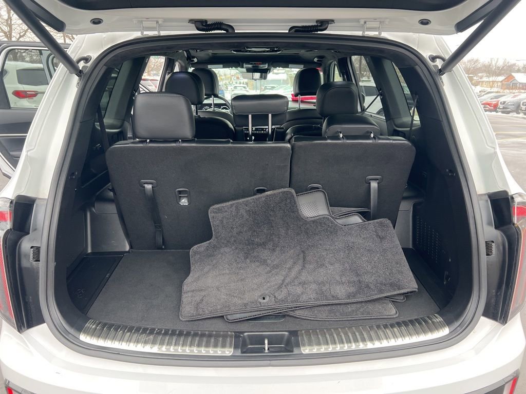 Used 2024 Kia Telluride SX Prestige X-Line image 12