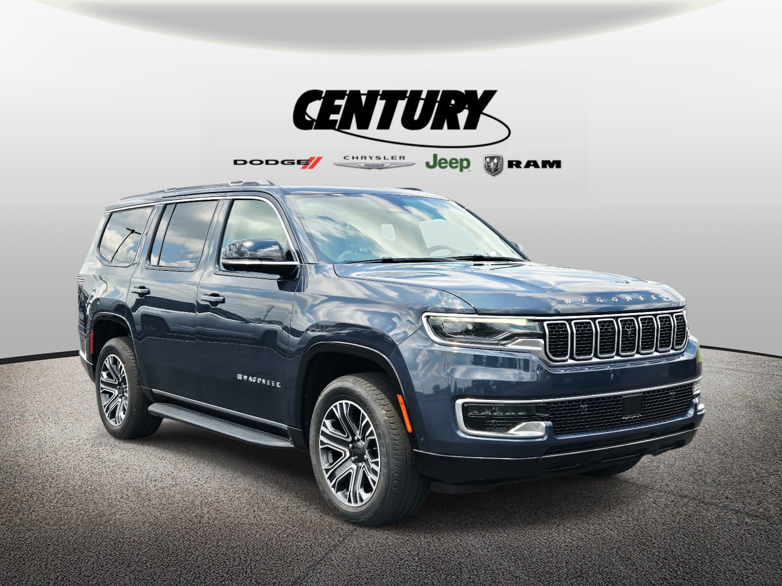 Used 2024 Jeep Wagoneer 4WD w/ Premium Group I image 1