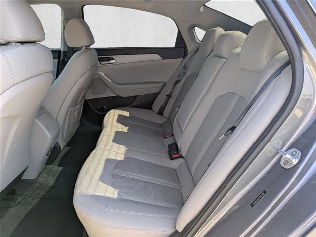 Used 2019 Hyundai Sonata SE image 17