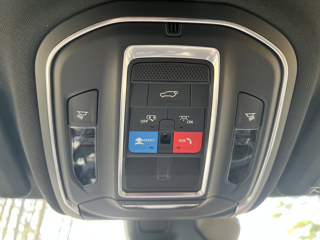 New 2026 Jeep Grand Cherokee L 4WD image 13