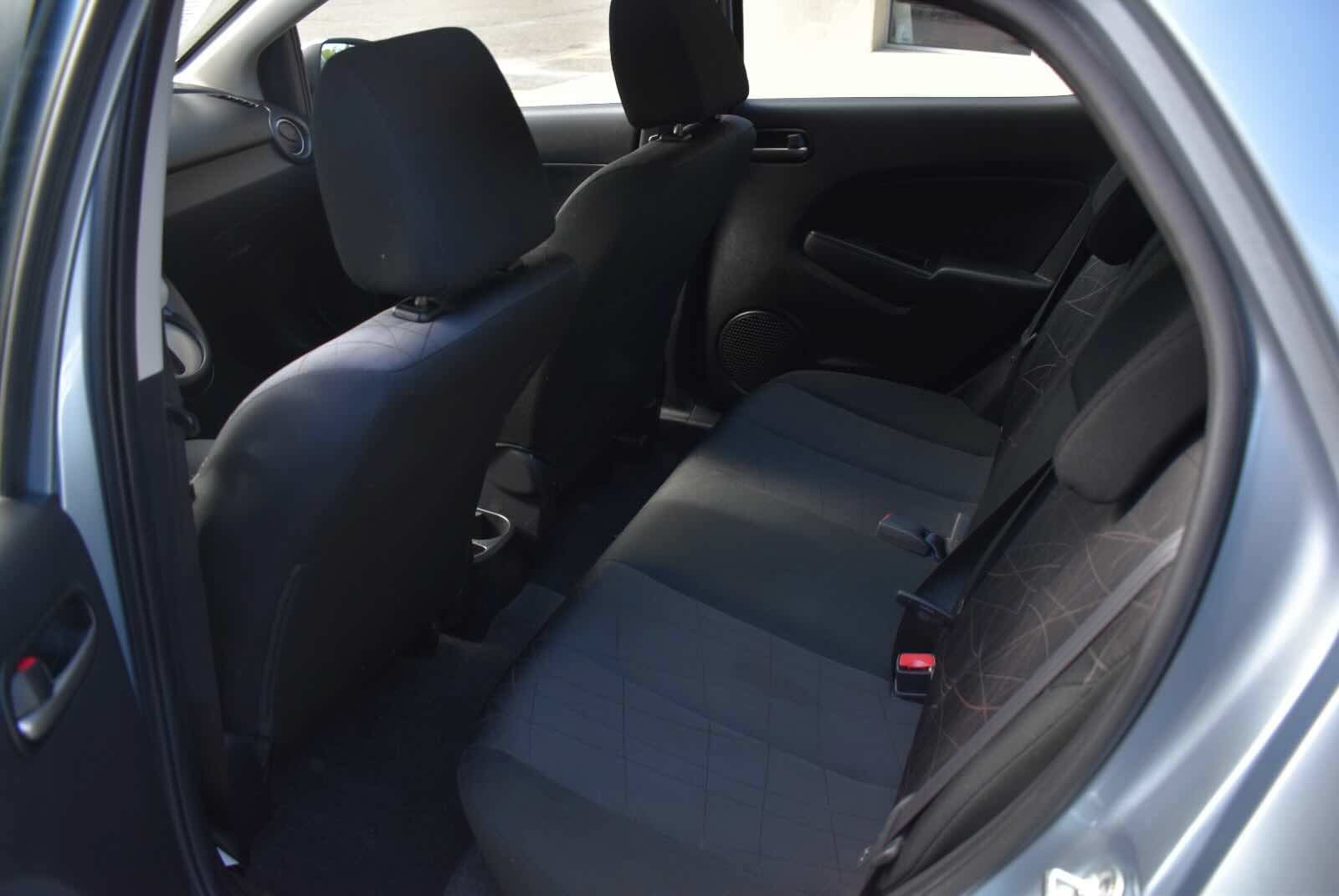 Used 2013 MAZDA MAZDA2 Sport FWD image 13