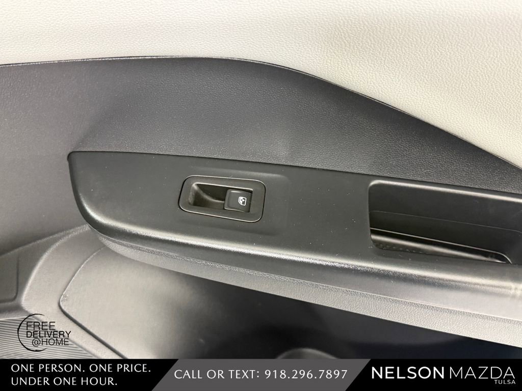 Used 2022 Volkswagen Taos SE image 46