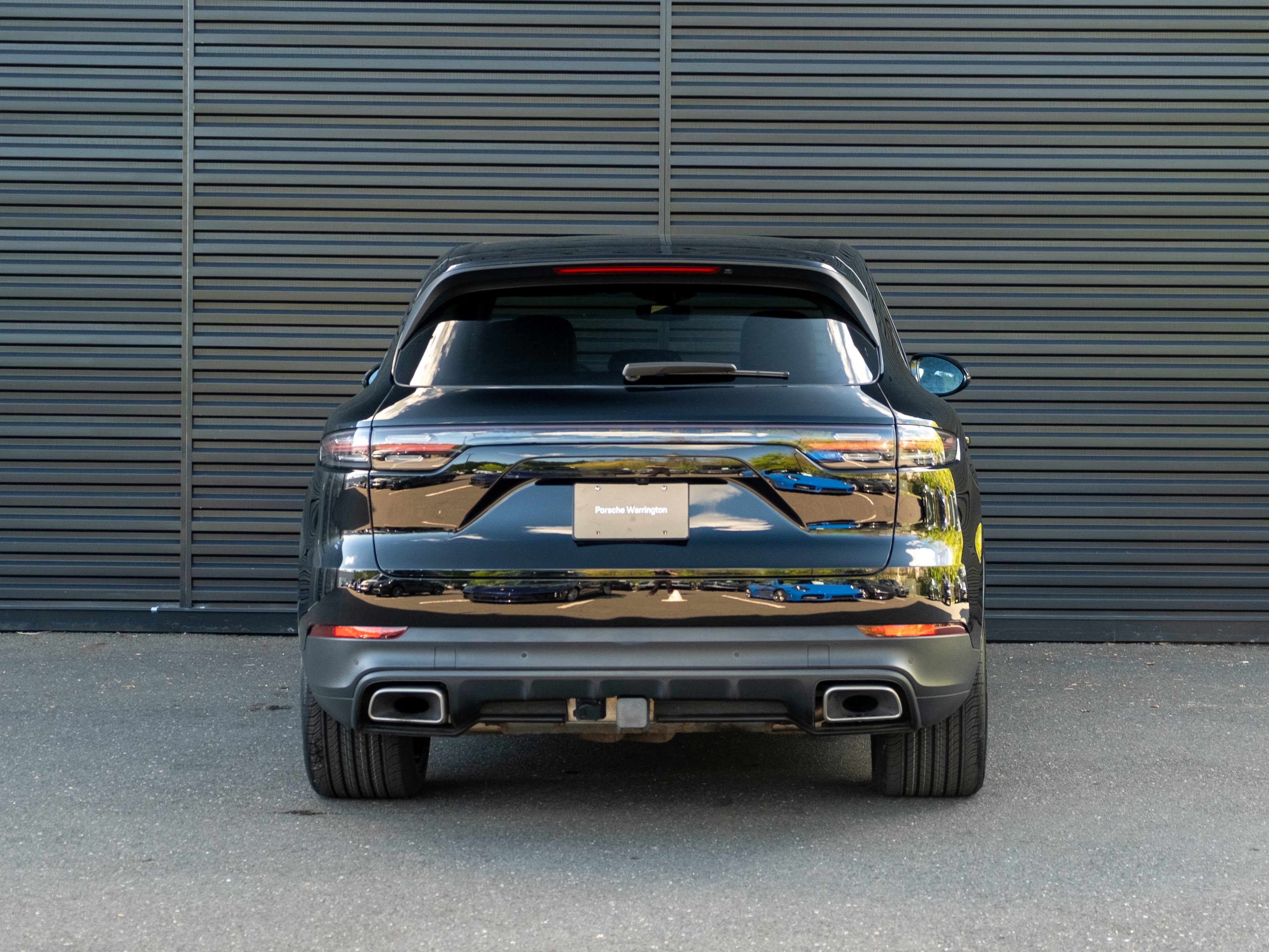 Certified 2022 Porsche Cayenne E-Hybrid AWD/4WD image 7