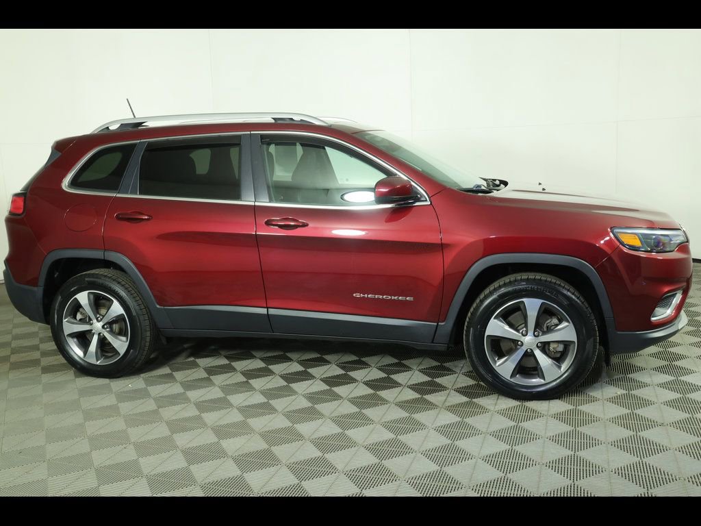 Used 2020 Jeep Cherokee Limited AWD/4WD image 5
