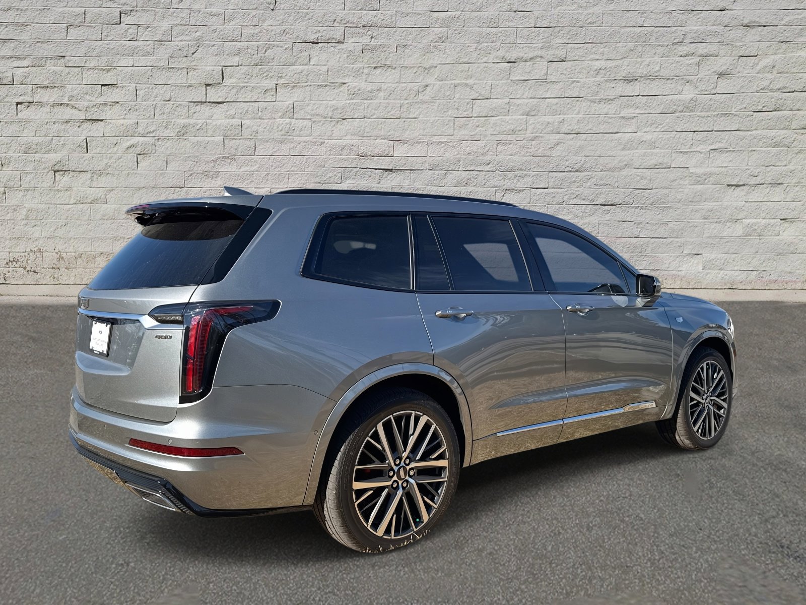 Certified 2024 Cadillac XT6 Sport w/ Technology Package image 5