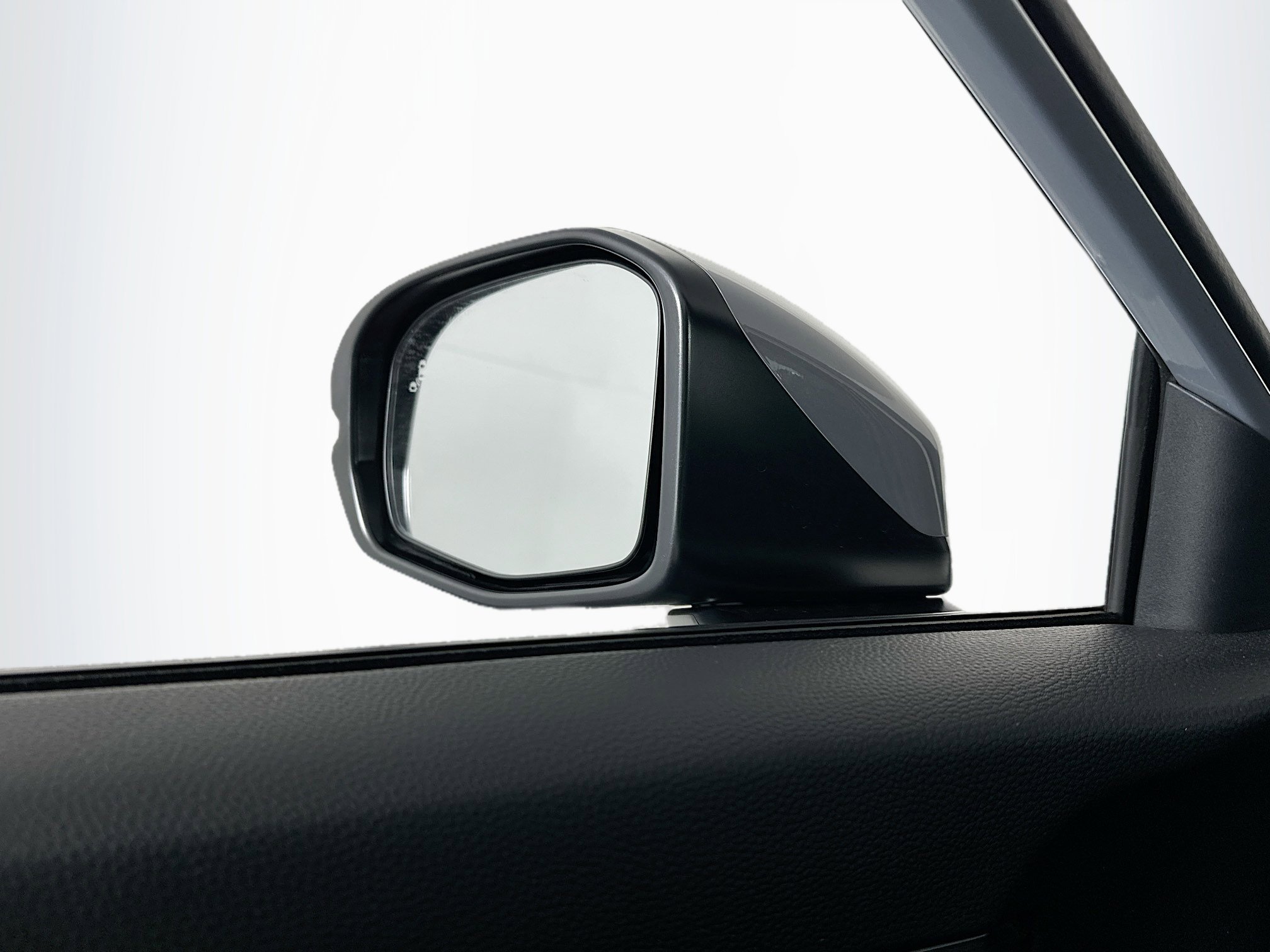 Used 2024 Honda CR-V EX-L image 16