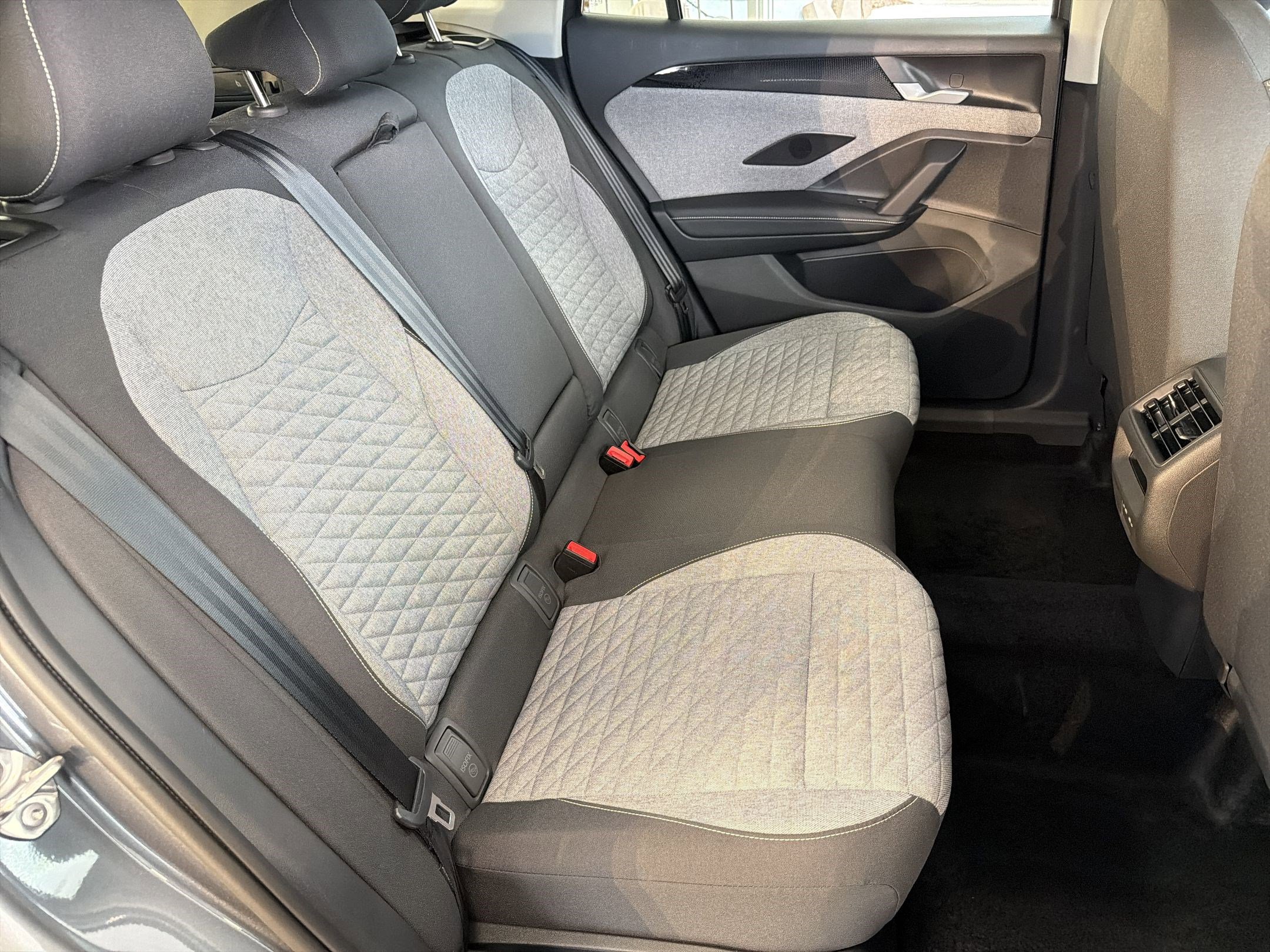 New 2026 Volkswagen Tiguan S FWD image 28