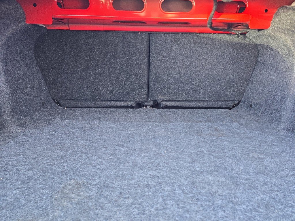 Used 2018 Ford Mustang Coupe image 26