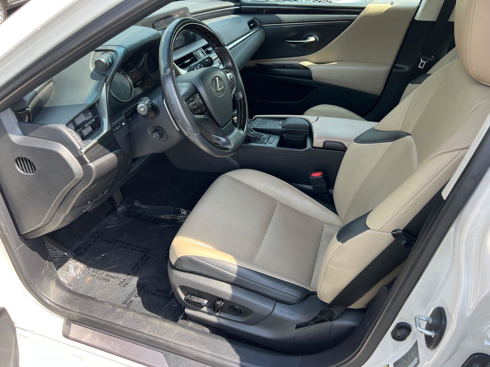 Used 2021 Lexus ES 350 w/ Premium Package image 10