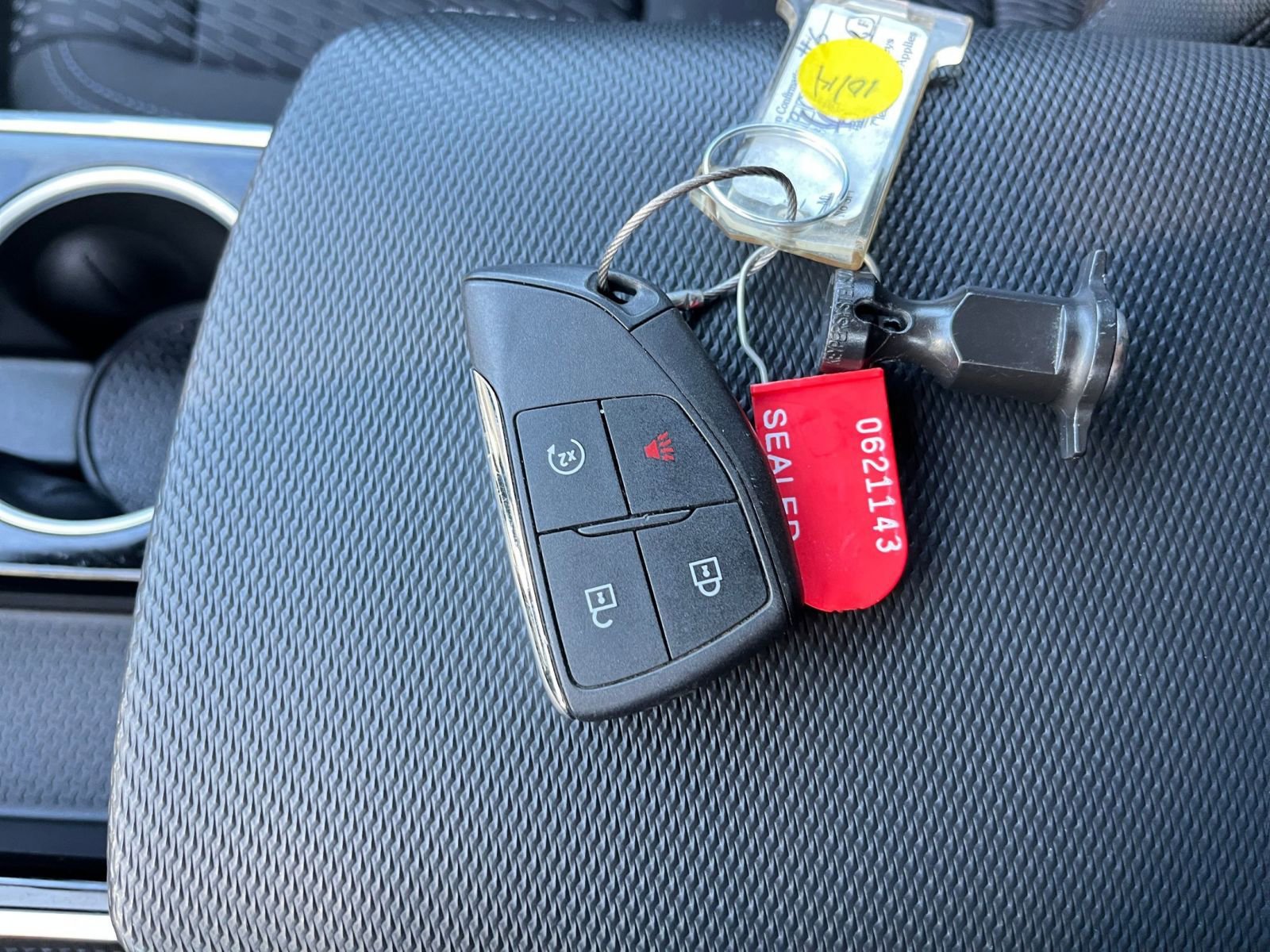 Used 2025 Chevrolet Equinox LT image 28