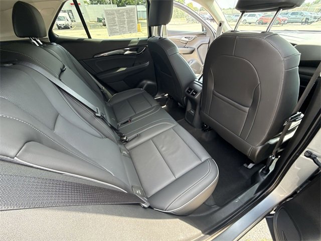 Used 2023 Buick Envision Essence image 55
