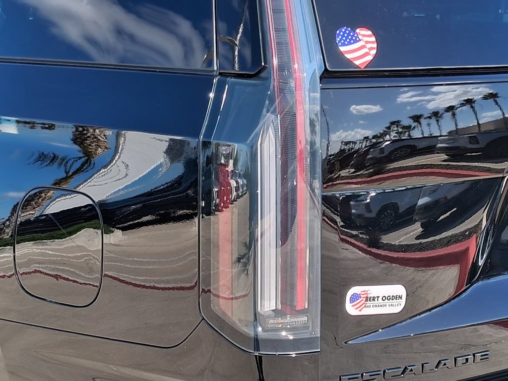 New 2026 Cadillac Escalade ESV V w/ LPO, ONYX Package AWD/4WD image 9