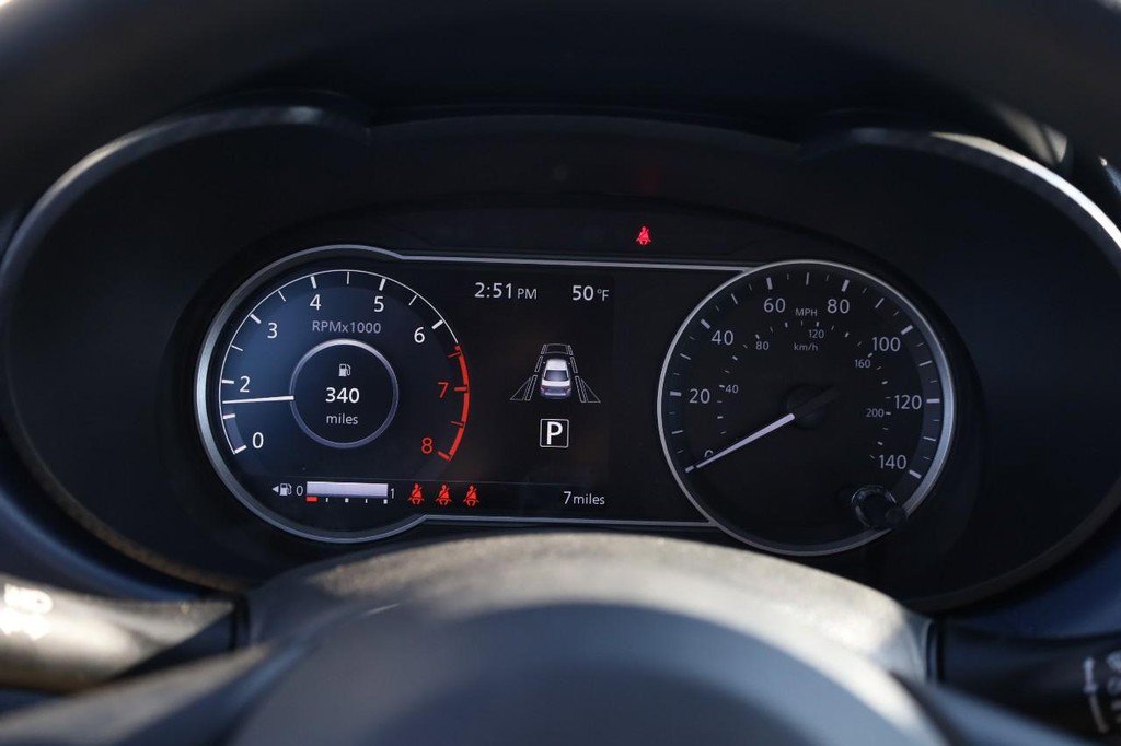 New 2025 Nissan Versa SV w/ Trunk Package image 10