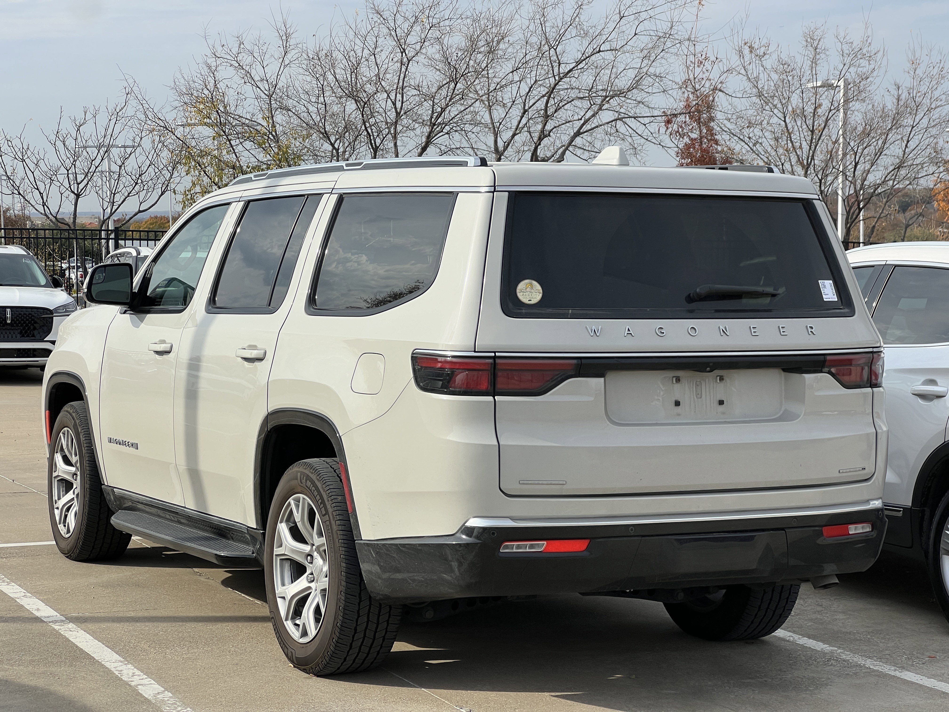 Used 2022 Jeep Wagoneer Series II image 35