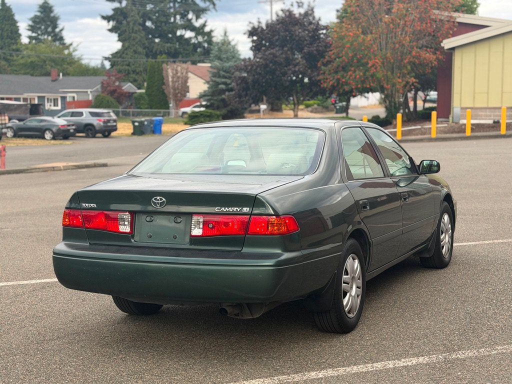 Used 2001 Toyota Camry CE FWD image 5