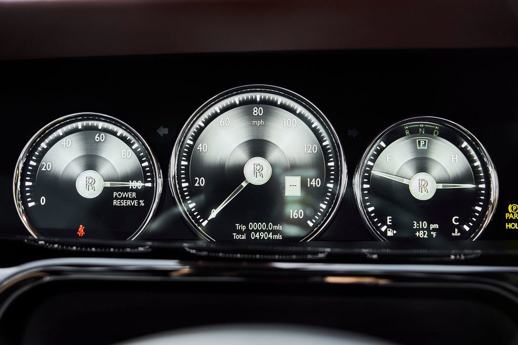 Used 2024 Rolls-Royce Phantom Sedan RWD image 80