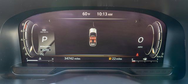 Used 2023 INFINITI QX60 Sensory w/ Cargo Package AWD/4WD image 32