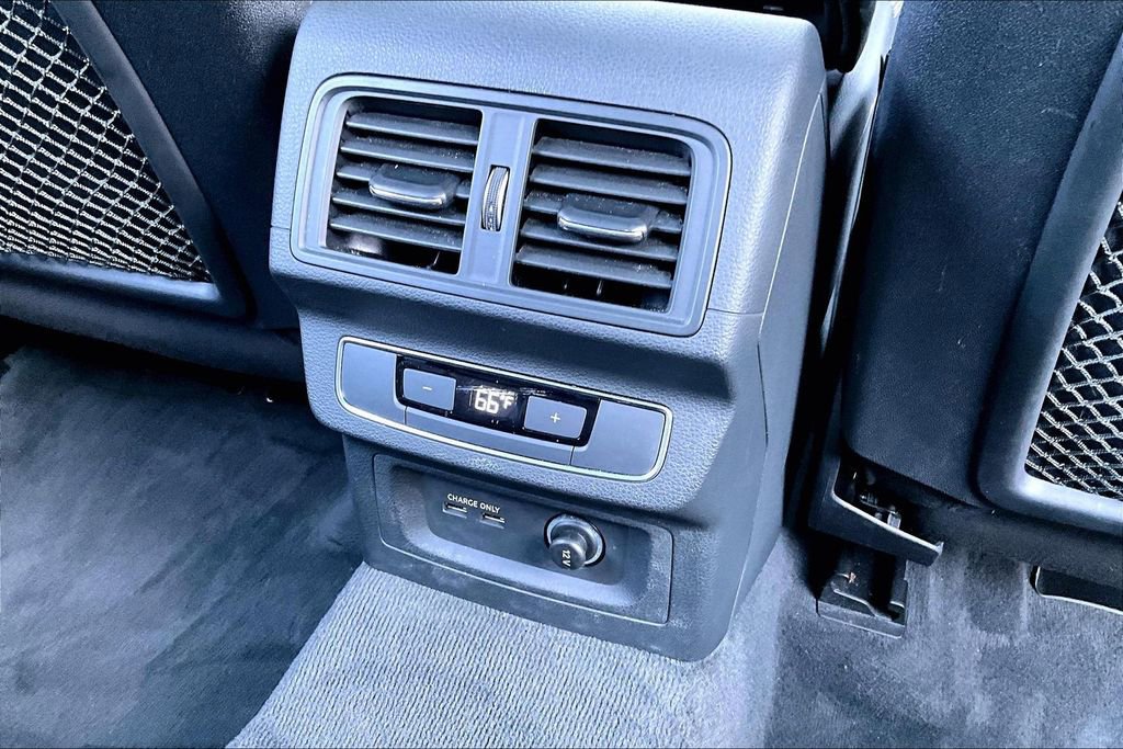 Used 2023 Audi SQ5 Premium Plus w/ Premium Plus Package image 10