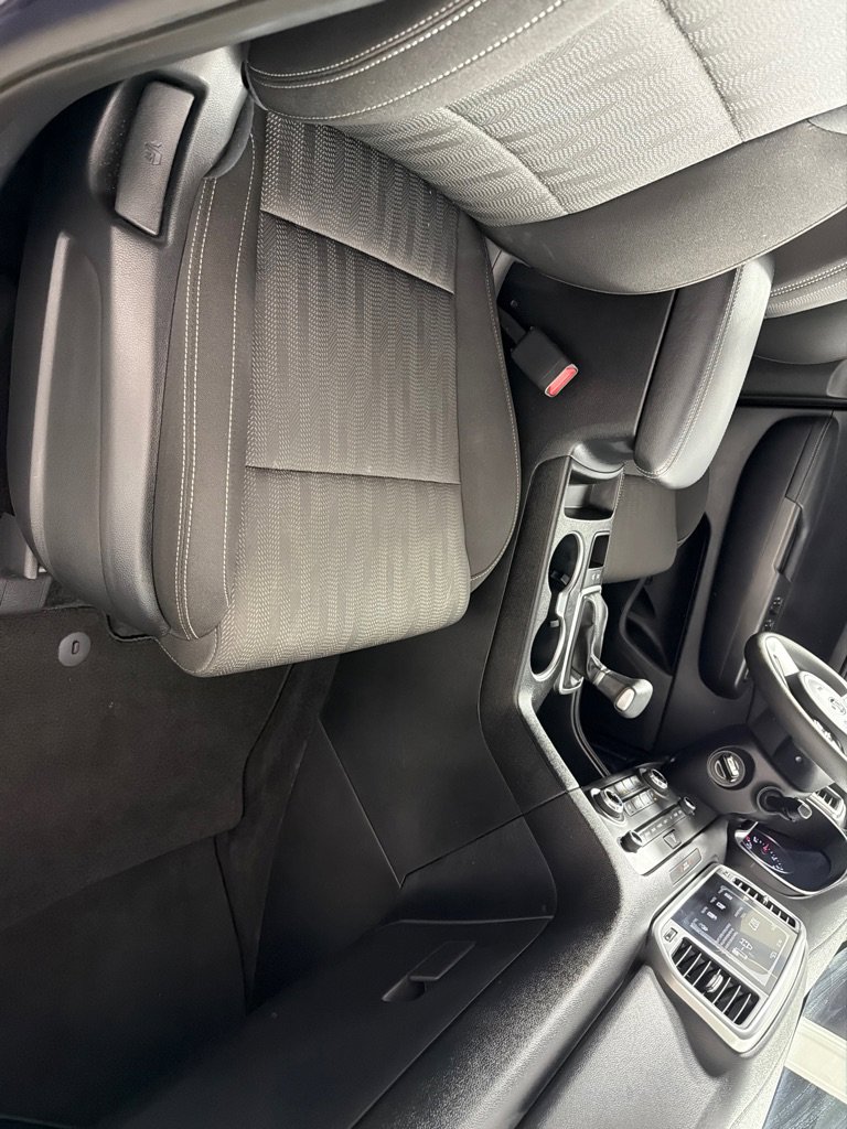 Used 2021 Kia Sportage LX image 24